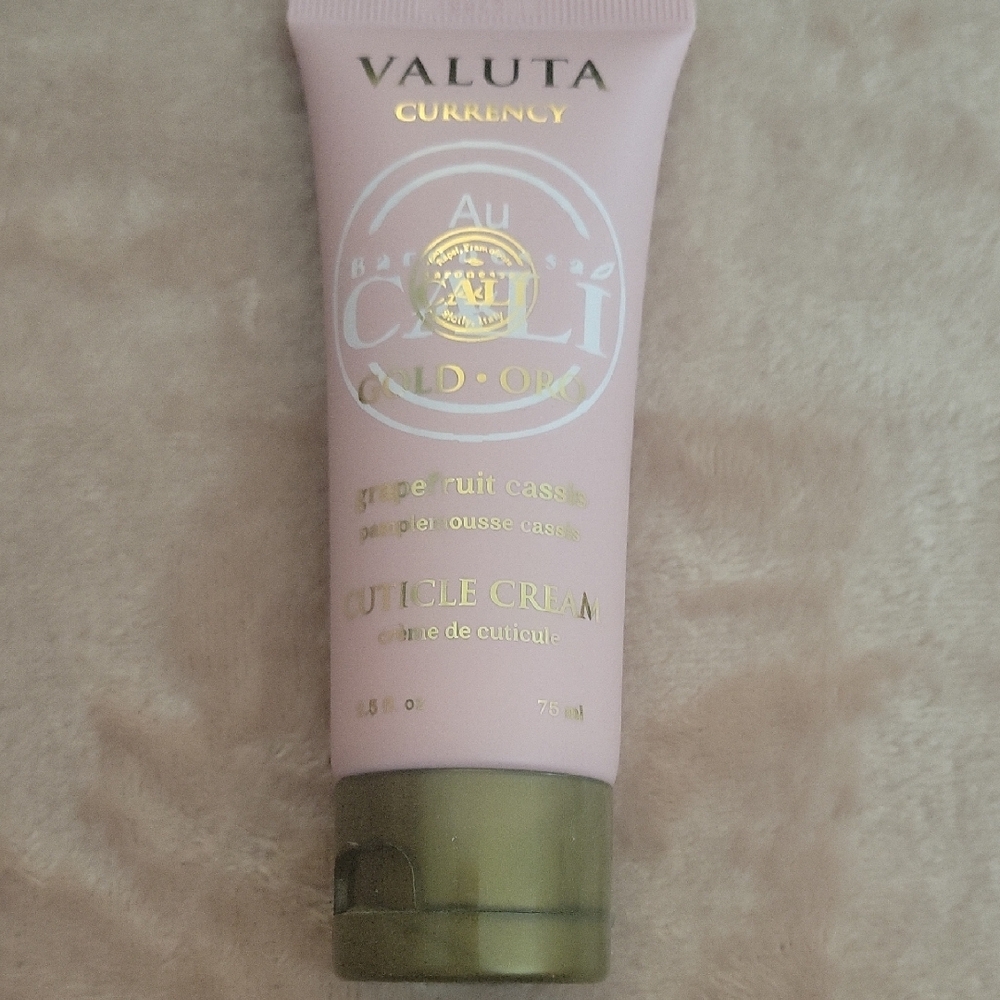Valuta Currency Cuticle Cream